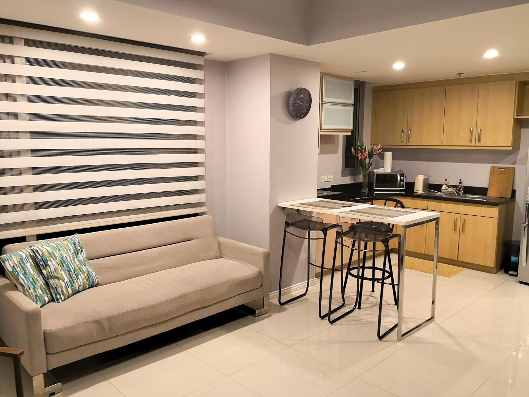 Avant Apartments At The Fort Тагиг Номер фото