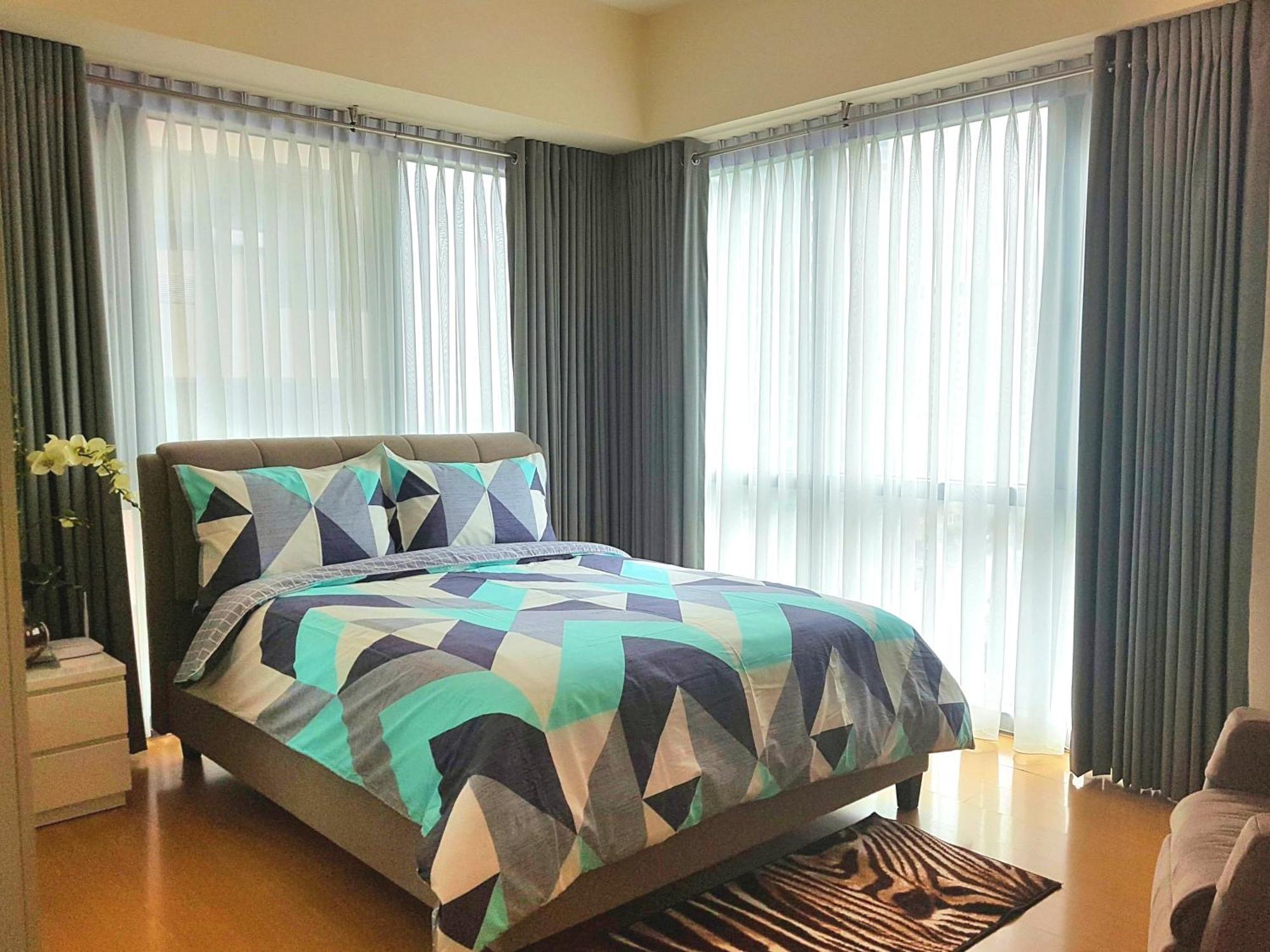 Avant Apartments At The Fort Тагиг Номер фото