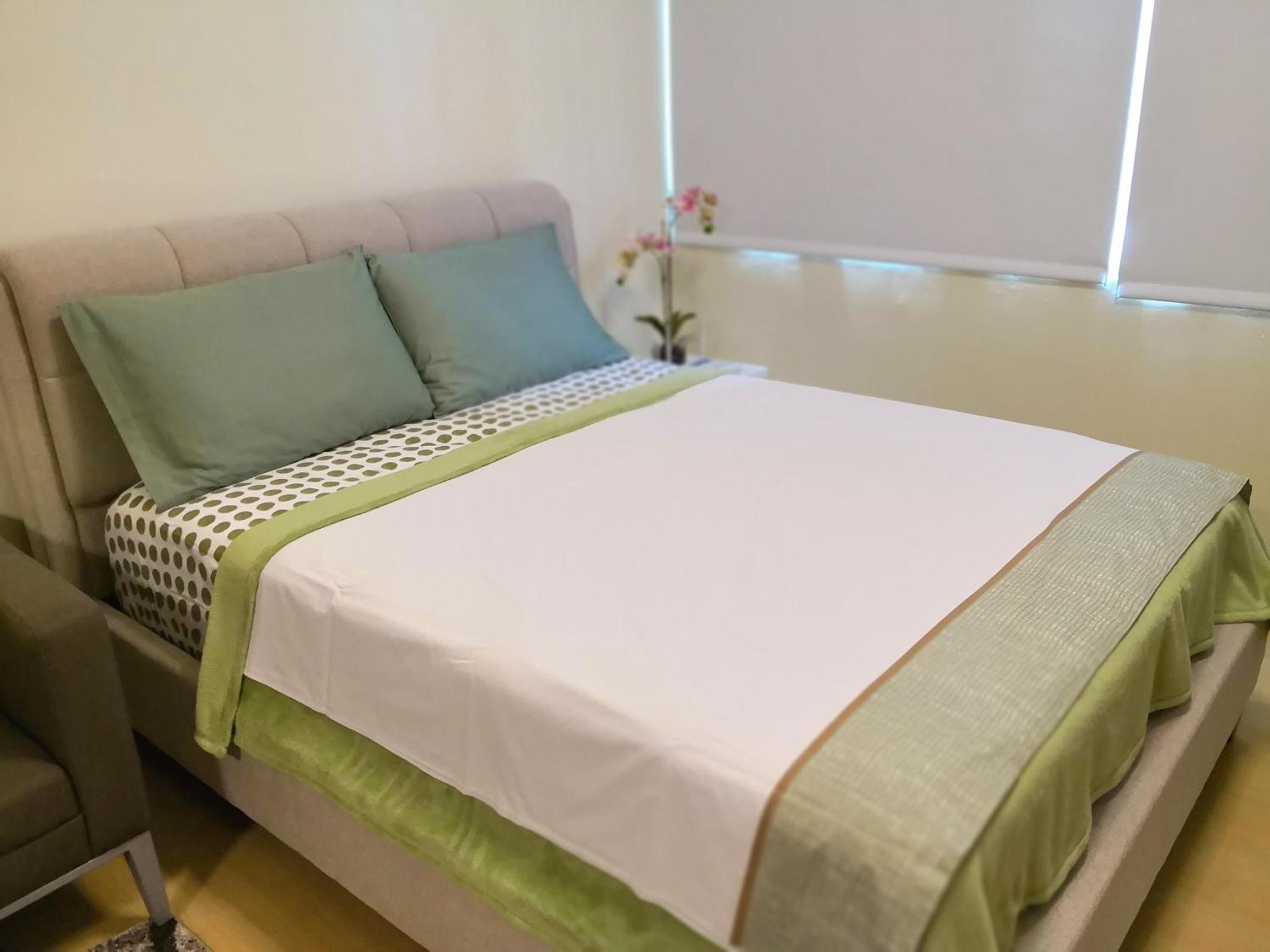 Avant Apartments At The Fort Тагиг Номер фото
