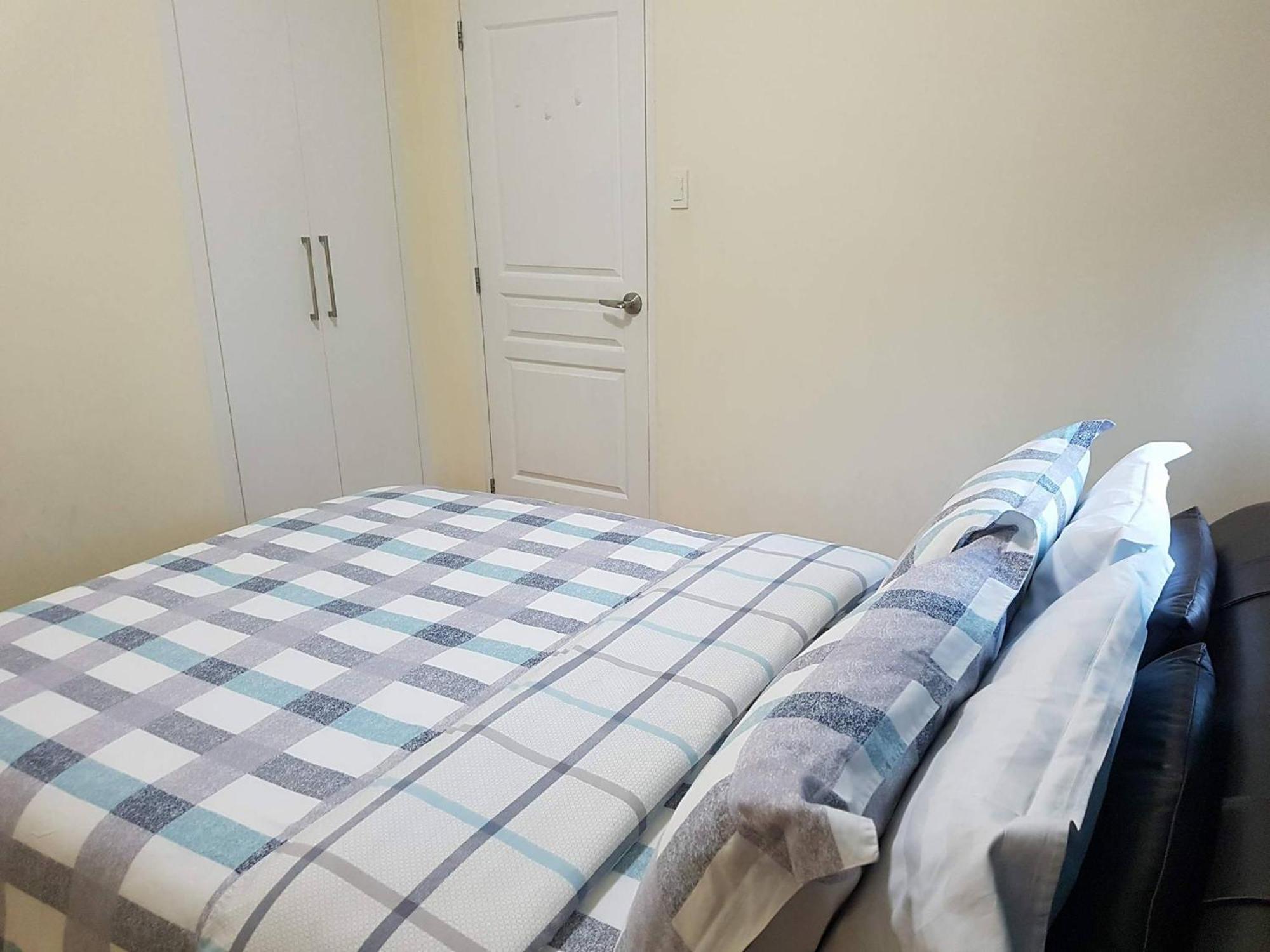 Avant Apartments At The Fort Тагиг Номер фото
